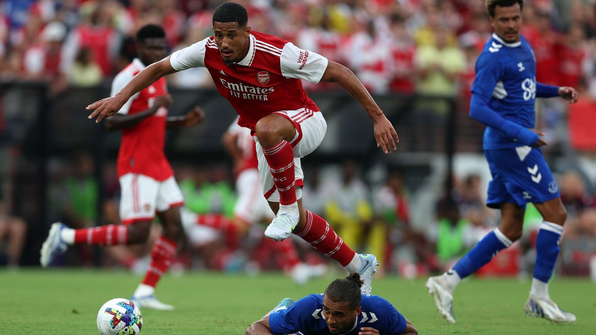 中國金球獎:山東泰山主帥郝偉蟬聯2021年中國金帥獎.