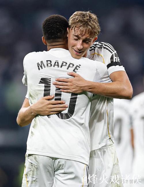 阿隆索被皇马解雇内幕曝光：权力斗争与核心球员矛盾浮出水面